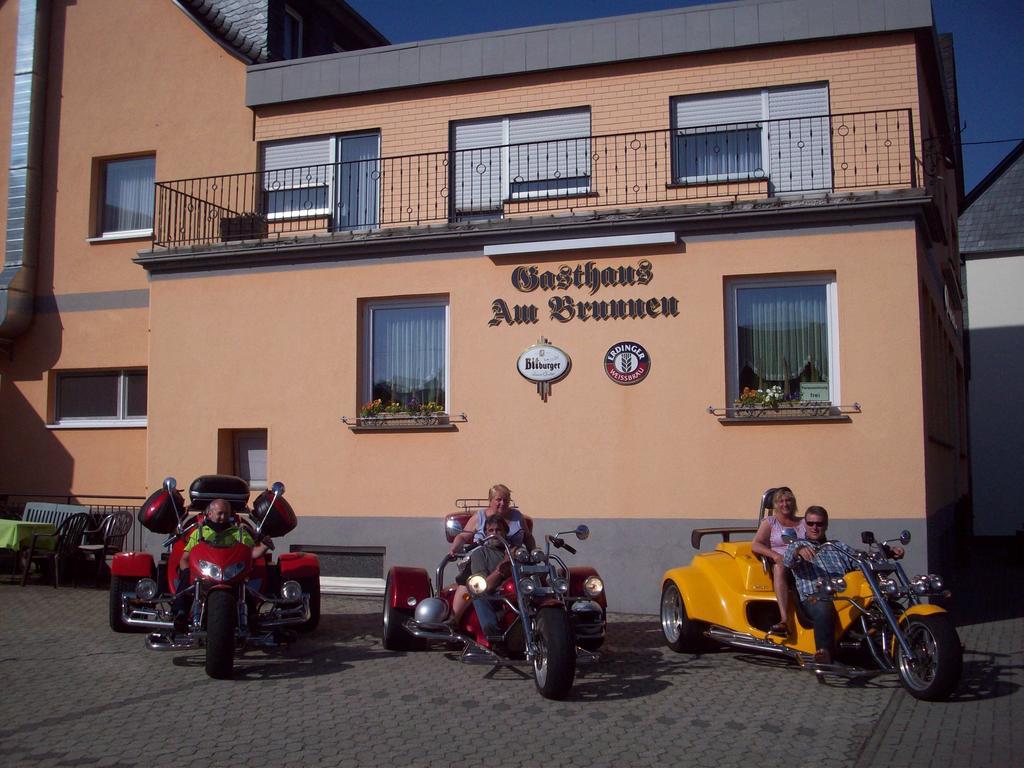 Gasthaus Am Brunnen Illerich Exteriör bild